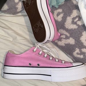pink platform converse